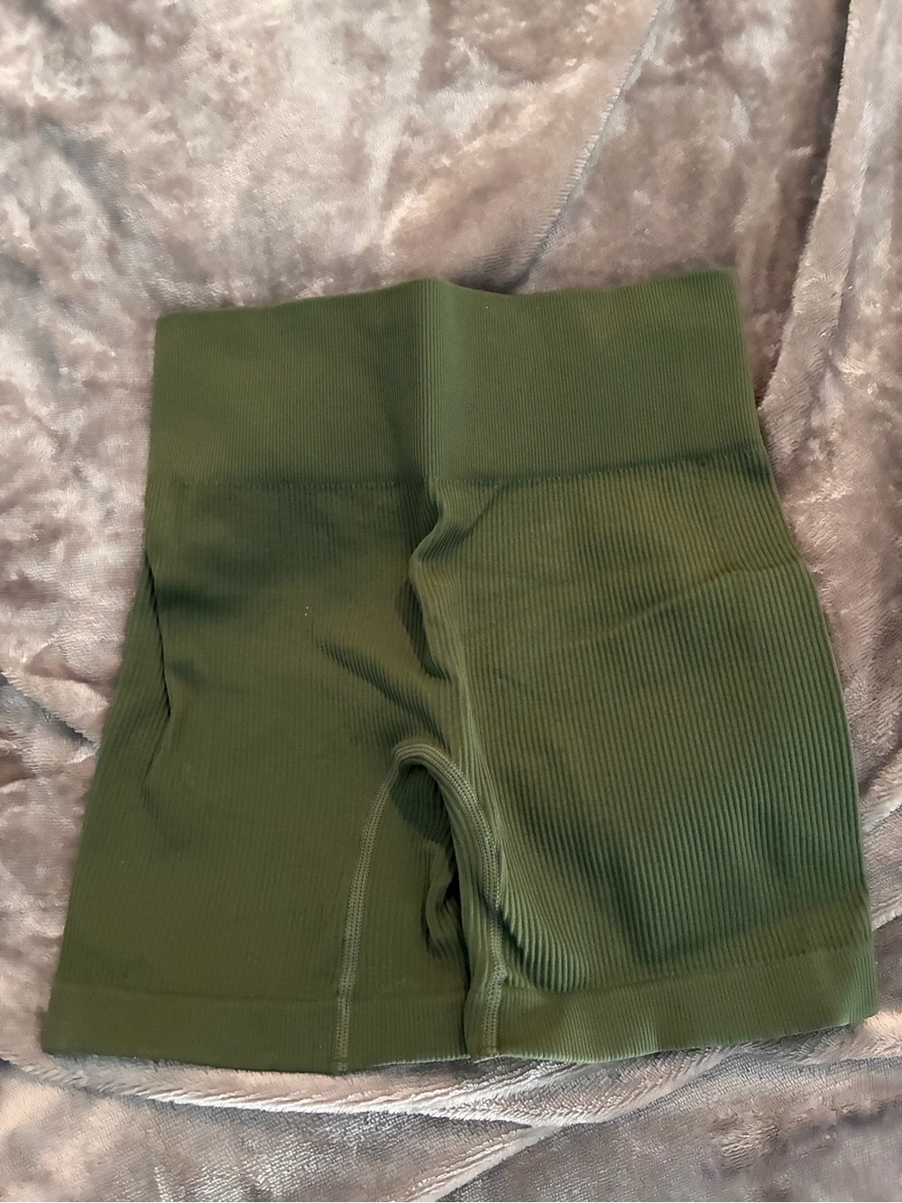 High-Waist Olive Green Ribbed Women’s Shorts